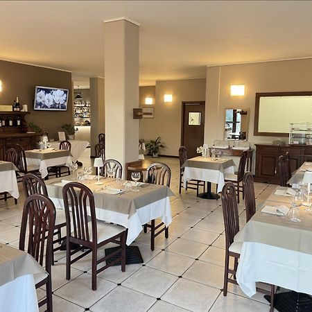 Hotel Villa Liberty Pontecurone Luaran gambar