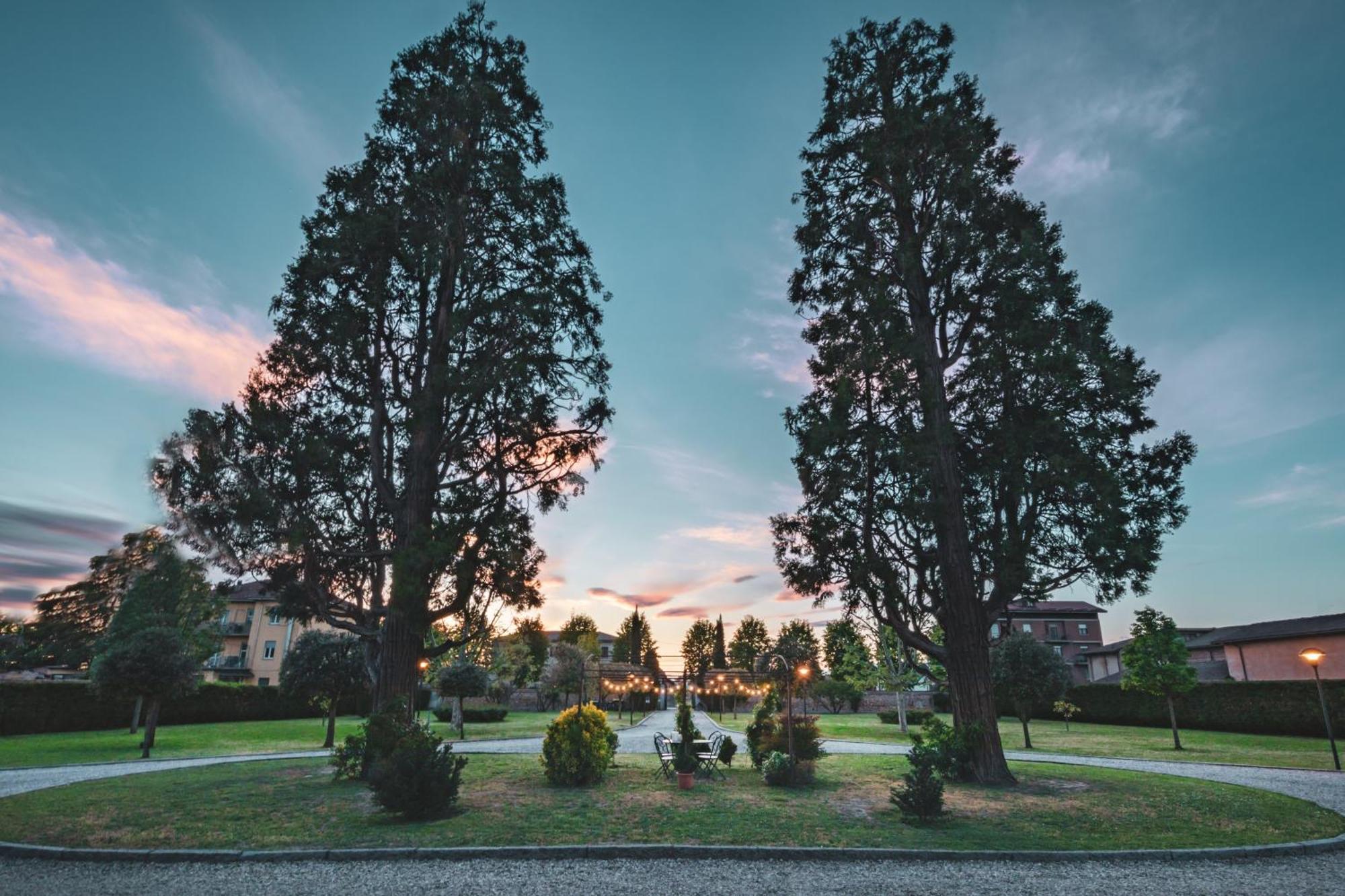 Hotel Villa Liberty Pontecurone Luaran gambar